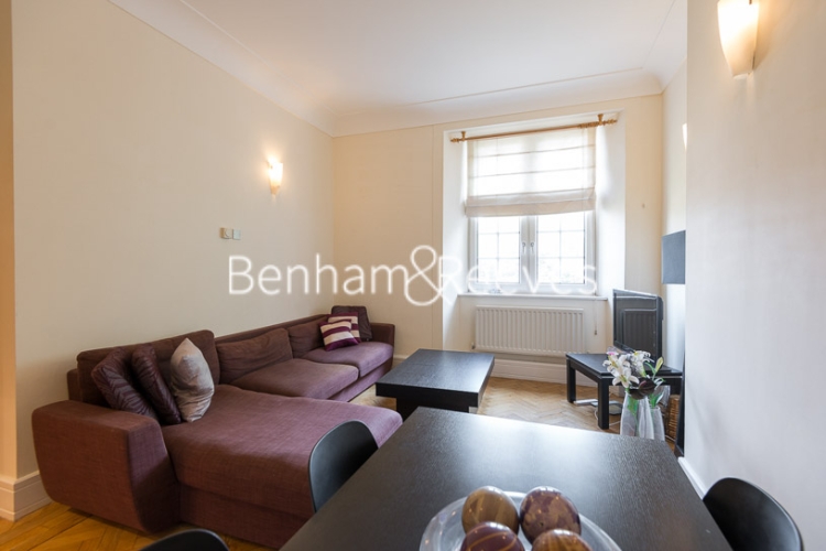 https://www.rentals-london.co.uk/assets/images/property-images/BR18740_000001752_IMG_00.jpg