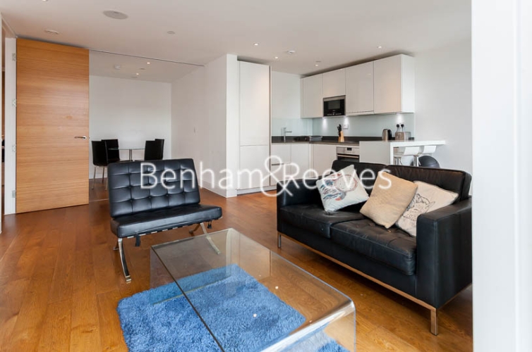 picture of 1-bed flat in  Imperial Wharf