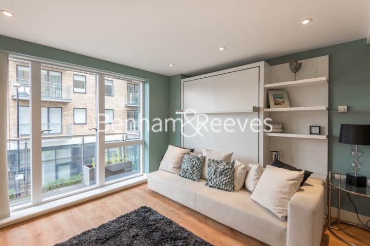 picture of studio flat in  Canary Wharf