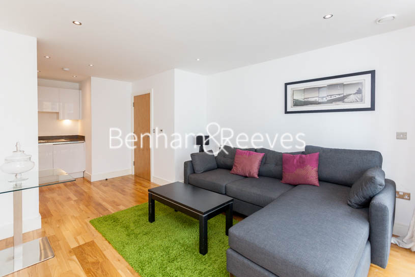 picture of 1 Bedroom(s) flat in Dowells Street, Canary Wharf, SE10
