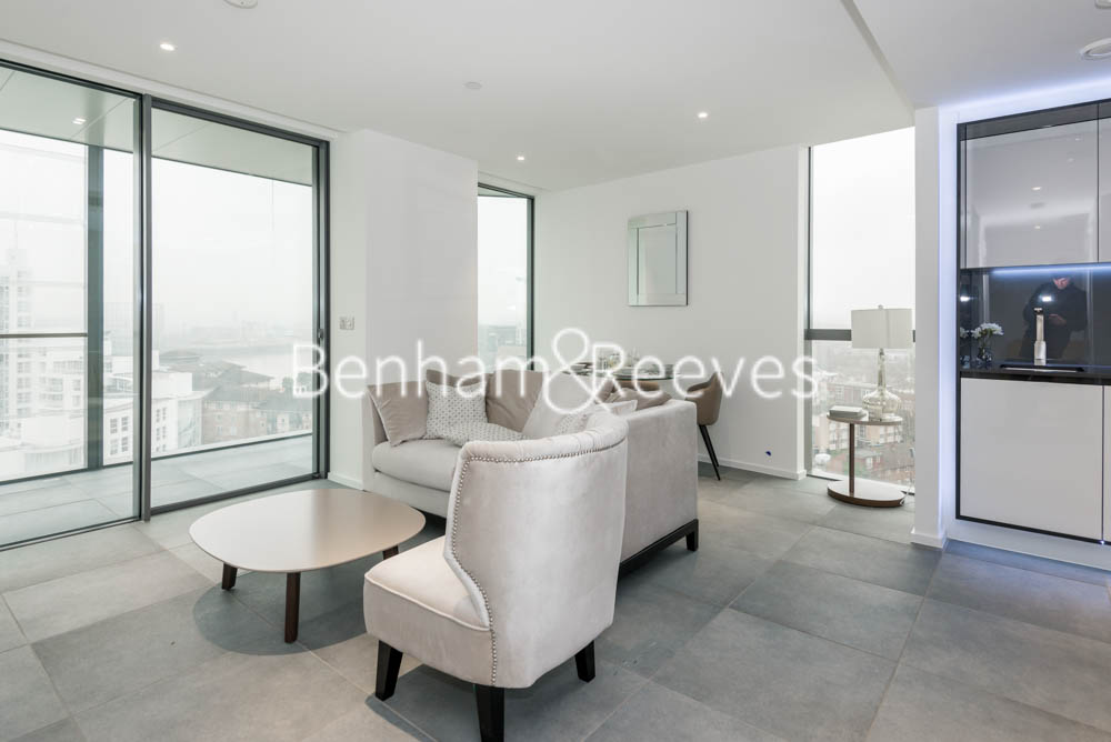 picture of 1-bed flat in  Canary Wharf