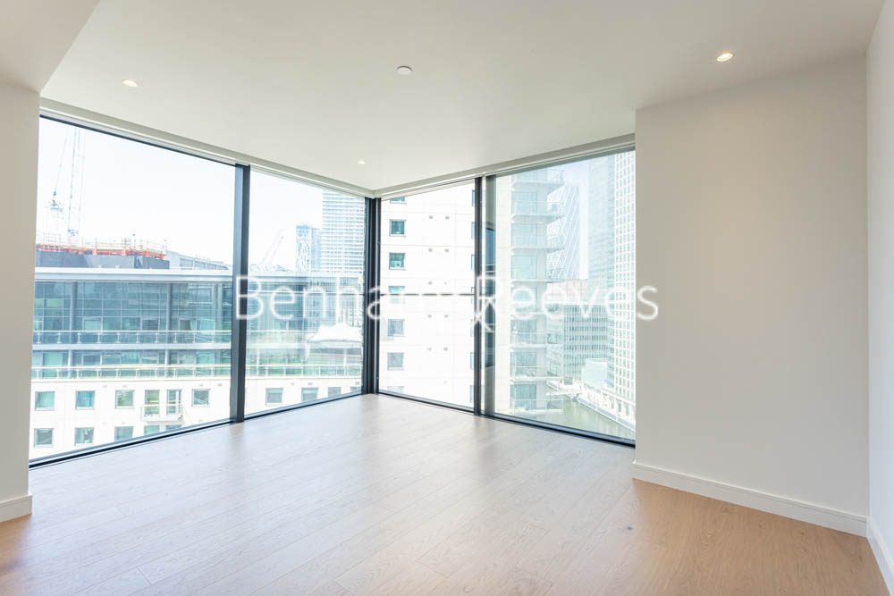 picture of 1-bed flat in  Surrey Quays