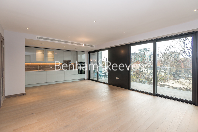 picture of 3-bed flat in  Imperial Wharf