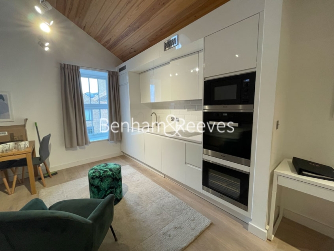 picture of studio flat in  Imperial Wharf