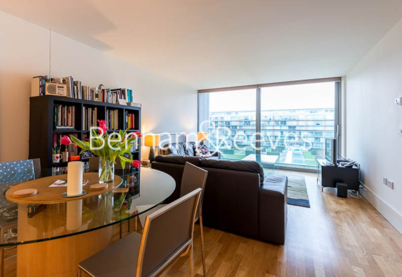 https://www.rentals-london.co.uk/assets/images/property-images/BR8690_000001519_IMG_00.jpg