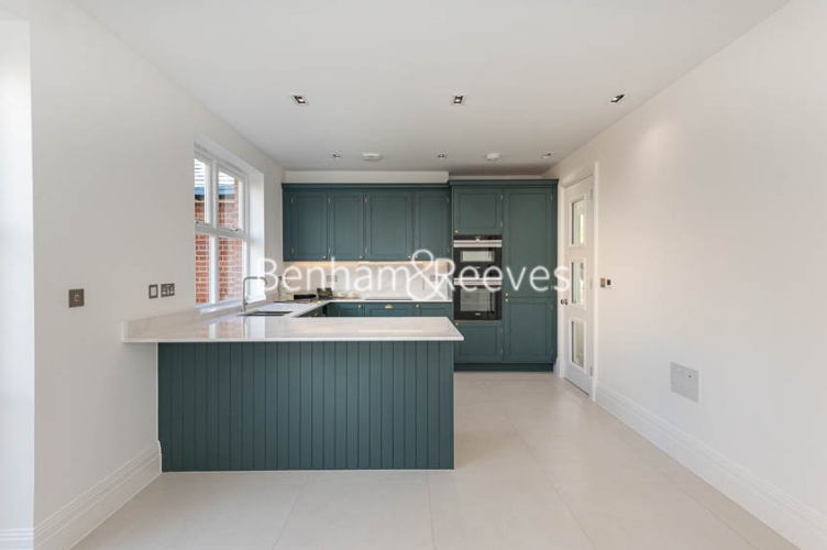 picture of 4-bed flat in  Nine Elms