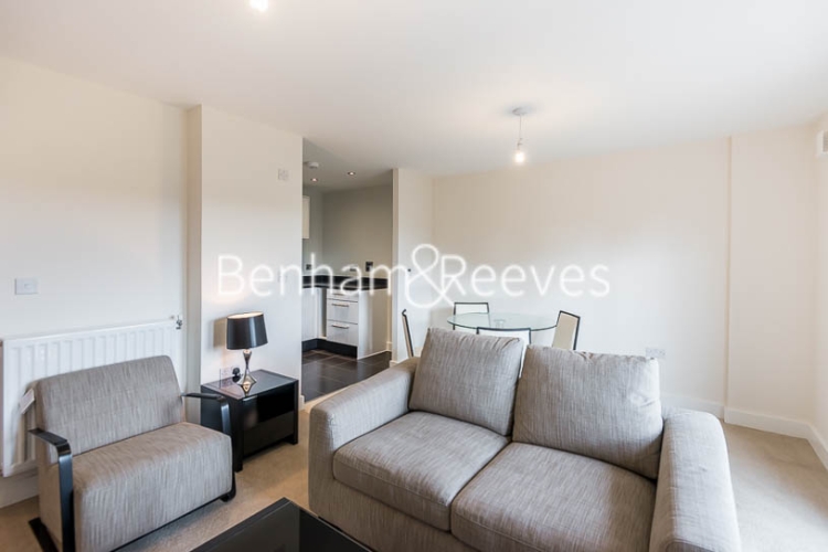 https://www.rentals-london.co.uk/assets/images/property-images/BR9690_000004562_IMG_00.jpg