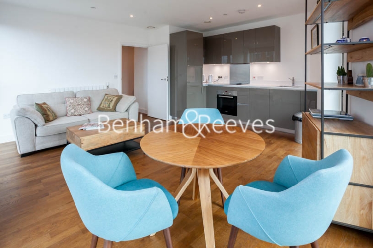 https://www.rentals-london.co.uk/assets/images/property-images/BR9690_000016408_IMG_00.jpg